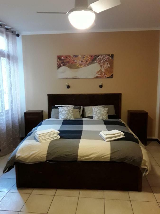 Camere Porto Vecchio Con Parcheggio A Pochi Passi Dal Castello Malcesine Ngoại thất bức ảnh
